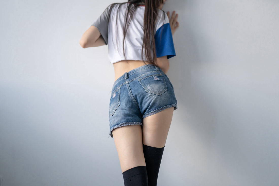 Festival Fashion: Rocking Fringe Denim Shorts