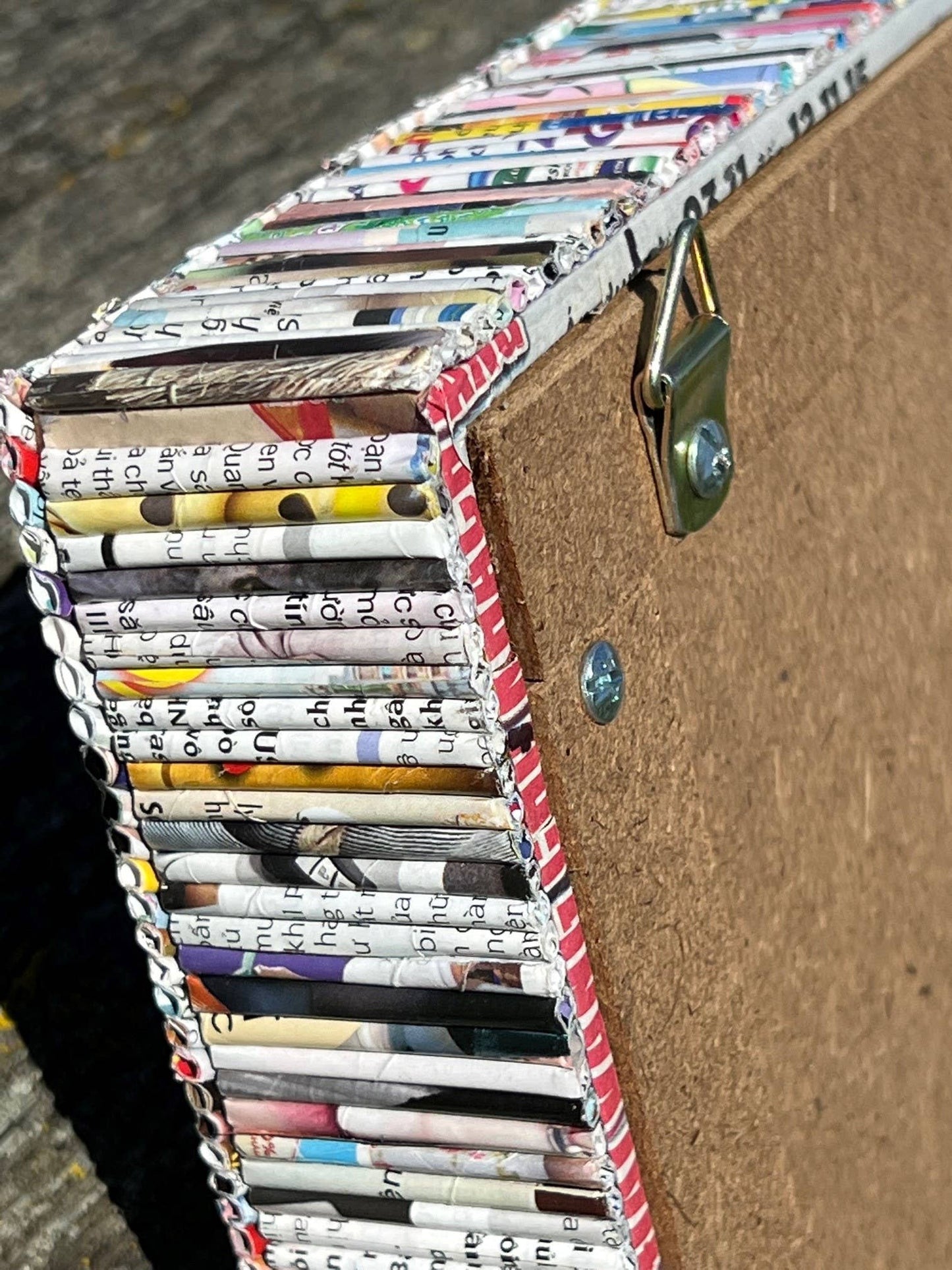 Mirror - Recycled Paper: Round